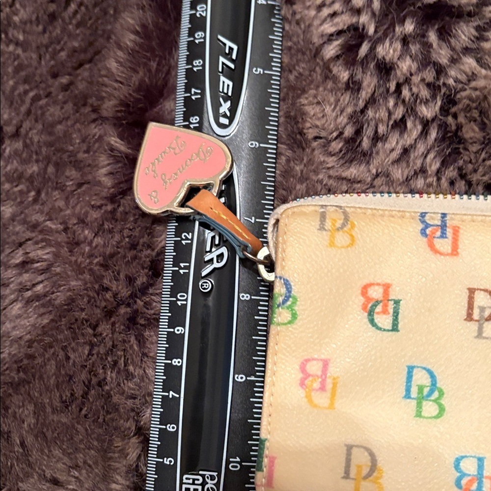 Flexi Multicolor Logo Zip Wallet - Picture 2 of 6